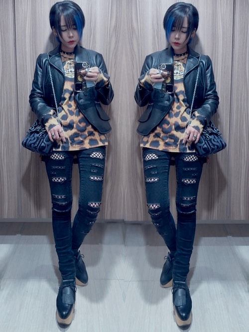 Vivienne Westwood（ヴィヴィアンウエストウッド）の「レオパ-ド