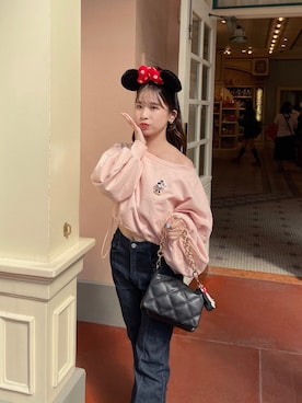 「ディズニーコーデ」｜「アイテム（ピンク系）」を使った、ayaneさん（レディース・147cm）の秋コーディネート