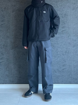 「アイテム（カーゴパンツ）」を使った、chika さん（メンズ・166cm）の冬コーディネート