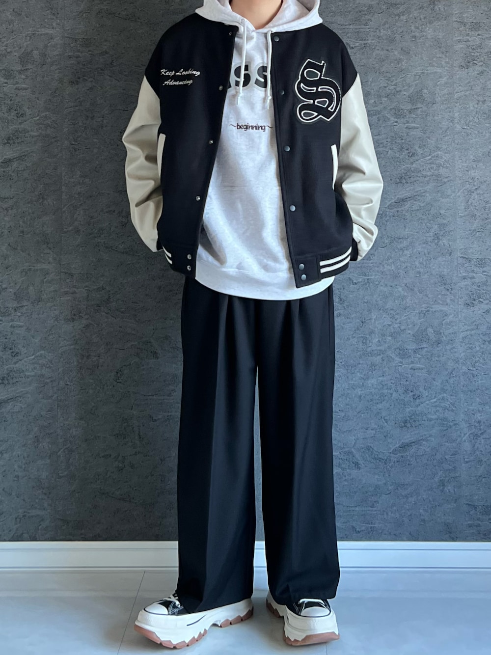 【美品】フィッチ ficce ウール スタジャン アワードジャケットサガラ刺繍 アメカジ インディアン刺繍 スタジャン アワードジャケット 袖豚革