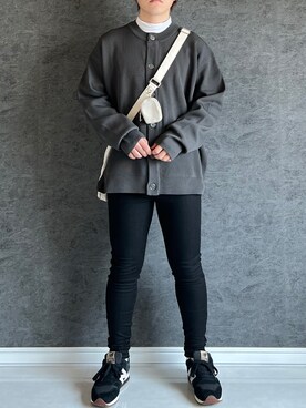 カーディガン ボレロを使った ニューバランス996 のメンズ人気ファッションコーディネート 髪型 ミディアムヘアー Wear