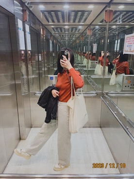 「Aesop（イソップ）のアイテム」を使った、Mmmmmmminnさん（レディース・162cm）の春コーディネート