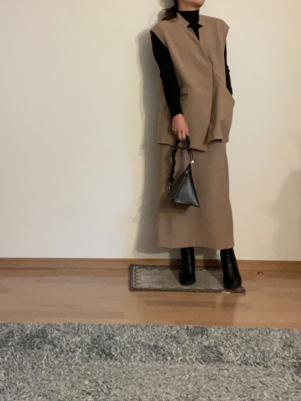 OTONA WRAP VEST SET UP DRESSを使った人気ファッション