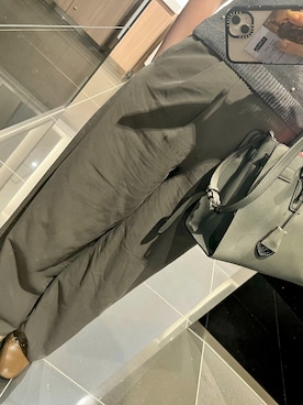 「NATURAL BEAUTY BASIC（ナチュラルビューティーベーシック）のアイテム（その他パンツ）」を使った、Momoさん（レディース・155cm）の秋コーディネート