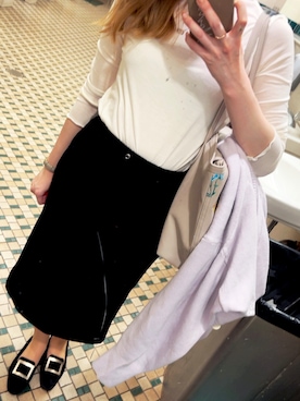 「アイテム（アナログ腕時計、グレー系）」を使った、Momoさん（レディース・155cm）の冬コーディネート