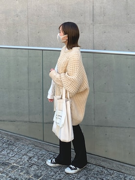 「select MOCA（セレクトモカ）の2020 A/W ワンショルダーケーブル編みニット/ラウンドネックオーバーシルエットウールブレンドニット（ニット/セーター、ホワイト系）」を使った、チカさん（レディース・152cm）の冬コーディネート