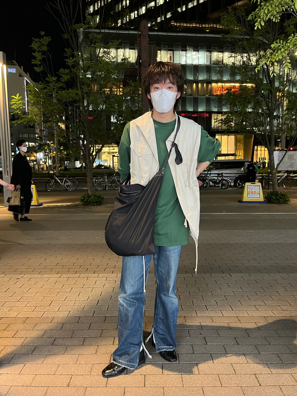 「WHIMSICの【WHIMSIC】M-65フィールドベスト（ベスト、ホワイト系）」を使った、maitoさん（メンズ・172cm）の秋コーディネートの1枚目の写真