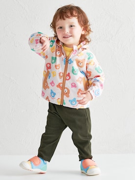 「HOT BISCUITS（ホットビスケッツ）のセカンドベビーシューズ（スニーカー、その他）」を使った、ミキハウス ホットビスケッツ店さん（キッズ・80cm）の冬コーディネート