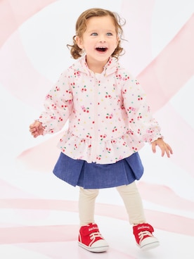 「HOT BISCUITS（ホットビスケッツ）の小花柄 パイピング セカンドベビーシューズ（スニーカー、レッド系）」を使った、ミキハウス ホットビスケッツ店さん（キッズ・80cm）の冬コーディネート