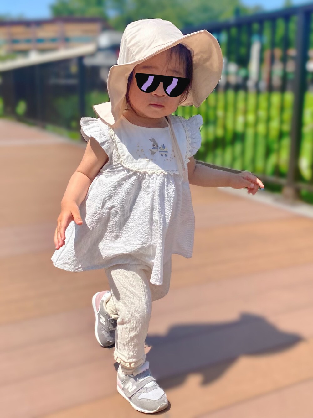 「夏コーデ、キッズファッション、女の子、バースデイ、1歳4ヶ月、女の子コーデ、スリコ、夏だ！Tシャツ着よう！、cottoli」｜「3coinsのアイテム（帽子、ホワイト系）」を使った、Raviさん（キッズ・80cm）の夏コーディネートの1枚目の写真