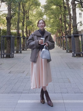 「アイテム（ムートンコート）」を使った、sakiさん（レディース・158cm）の秋コーディネート
