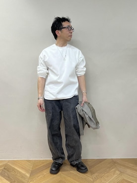 「ADAM ET ROPE'（アダムエロペ）のポンチ ドロップショルダー キックバック ロングスリーブTee / 高機能ストレッチ / ロングシーズン着用可能（Tシャツ/カットソー）」を使った、Yuuki Mizさん（メンズ・165cm）の春コーディネート