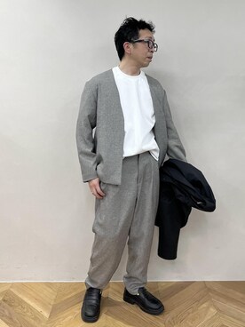 「ADAM ET ROPE'（アダムエロペ）のポンチ ドロップショルダー キックバック ロングスリーブTee / 高機能ストレッチ / ロングシーズン着用可能（Tシャツ/カットソー）」を使った、Yuuki Mizさん（メンズ・165cm）の春コーディネート