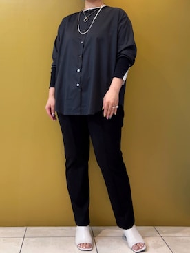 「ジャージーパンツ」｜「アイテム（アクセサリー）」を使った、クロマメさん（レディース・161cm）の夏コーディネート