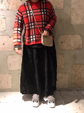 「BACKLASH（バックラッシュ）のアイテム（バッグ）」を使った、クロマメさん（レディース・161cm）の冬コーディネート