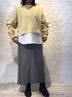 「アイテム（デニムスカート、グレー系）」を使った、クロマメさん（レディース・161cm）の冬コーディネート