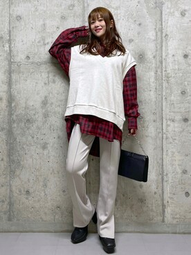 「PAGEBOY（ページボーイ）のチェーンスタッズショルダー（ショルダーバッグ）」を使った、みはさん（レディース・155cm）の秋コーディネート