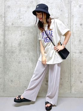 「PBLIM（ページボーイリム）のPAGEBOYLIM/ロゴ刺繍バケットハット2（ハット）」を使った、みはさん（レディース・155cm・20代）の夏コーディネート