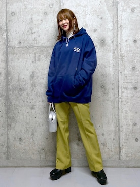 「PBLIM（ページボーイリム）のアイテム（パーカー）」を使った、みはさん（レディース・155cm）の冬コーディネート