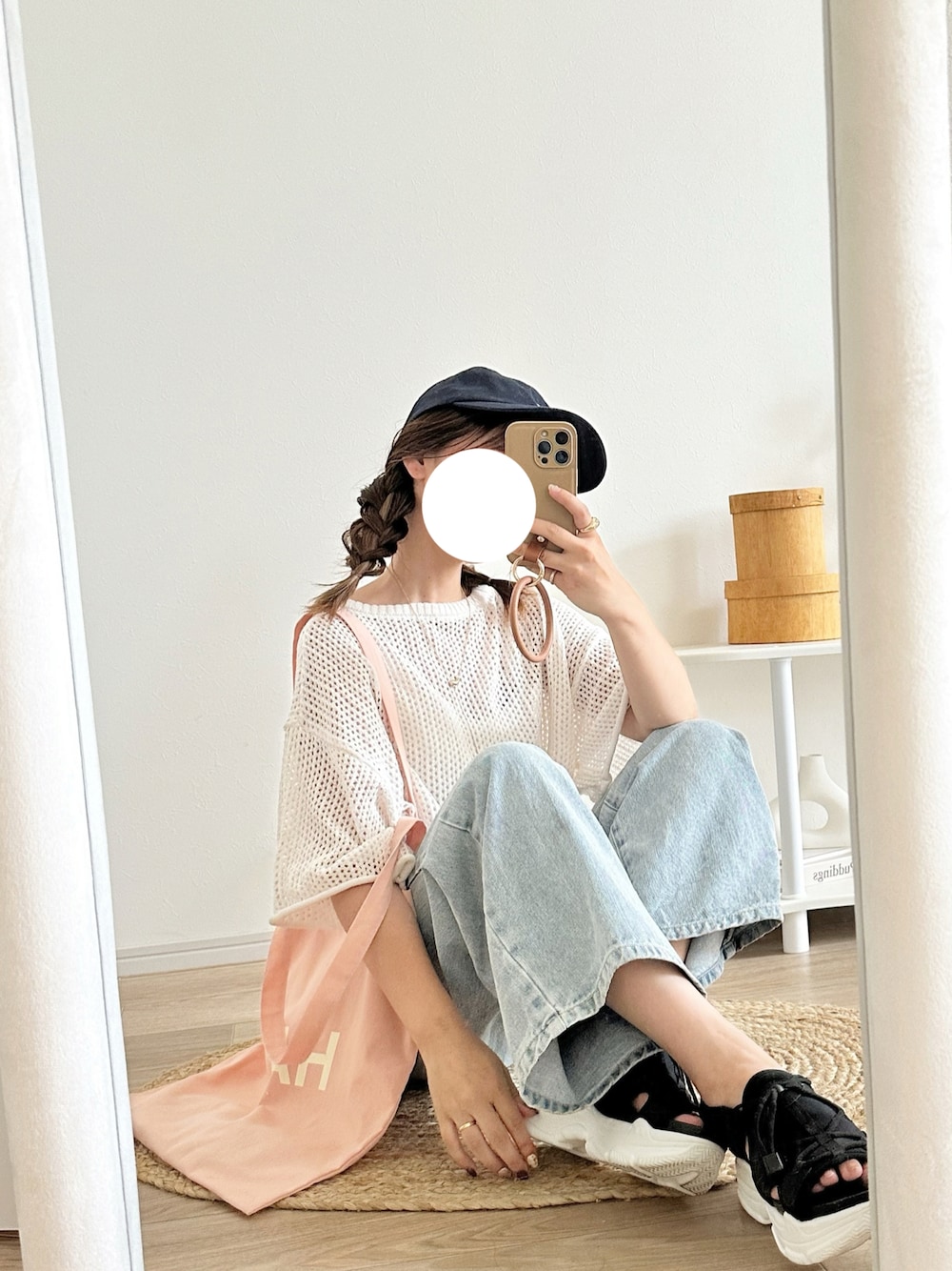 「休日スタイル、大人カジュアル、低身長コーデ、ママコーデ、トートバッグ」｜「select MOCAのリネンタッチメッシュニットトップス（ニット/セーター、ホワイト系）」を使った、chocoさん（レディース・153cm）の夏コーディネートの1枚目の写真