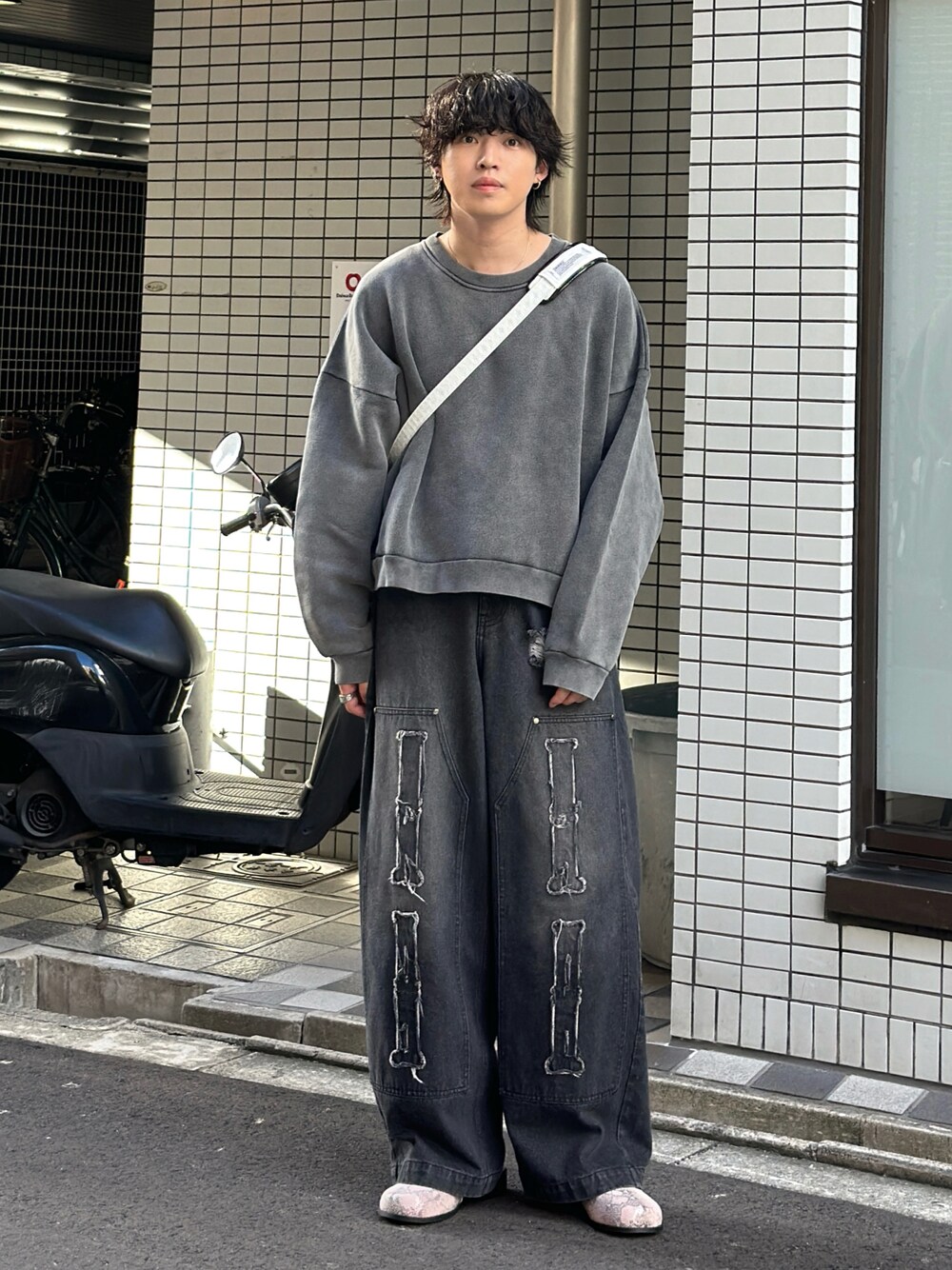 がーくん着用　acne studios スウェット　Mサイズ 1727845026.jpg