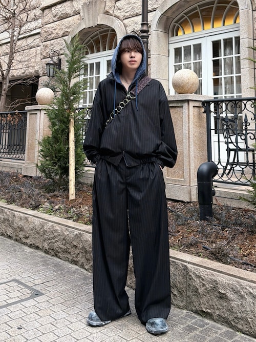 「ajouter flow（アジューテフロー）の【ajouter flow】stand neck stripe blouson（ブルゾン）」を使った、がーさん（メンズ・177cm）の春コーディネート