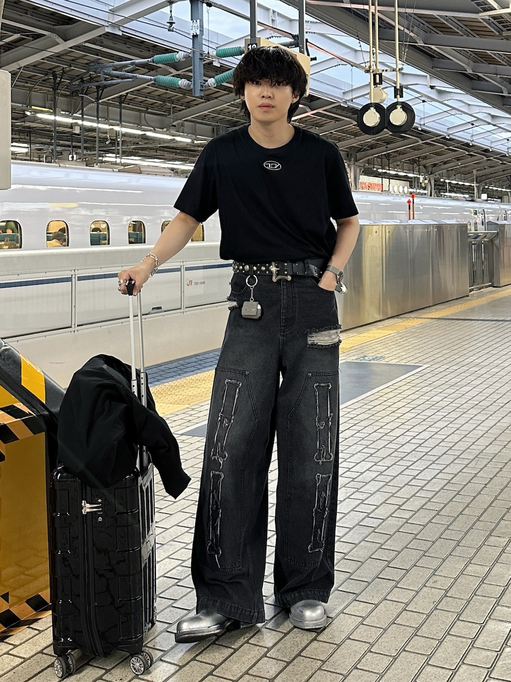 DIESEL ロングパーカー　カットソーコーデ DIESEL ロングパーカー カットソーコーデ - メルカリ