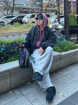 「Clarks（クラークス）のアイテム」を使った、がーさん（メンズ・177cm）の冬コーディネート