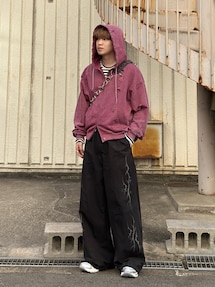 がー|GIDEAL.のパーカーを使った参考コーディネート