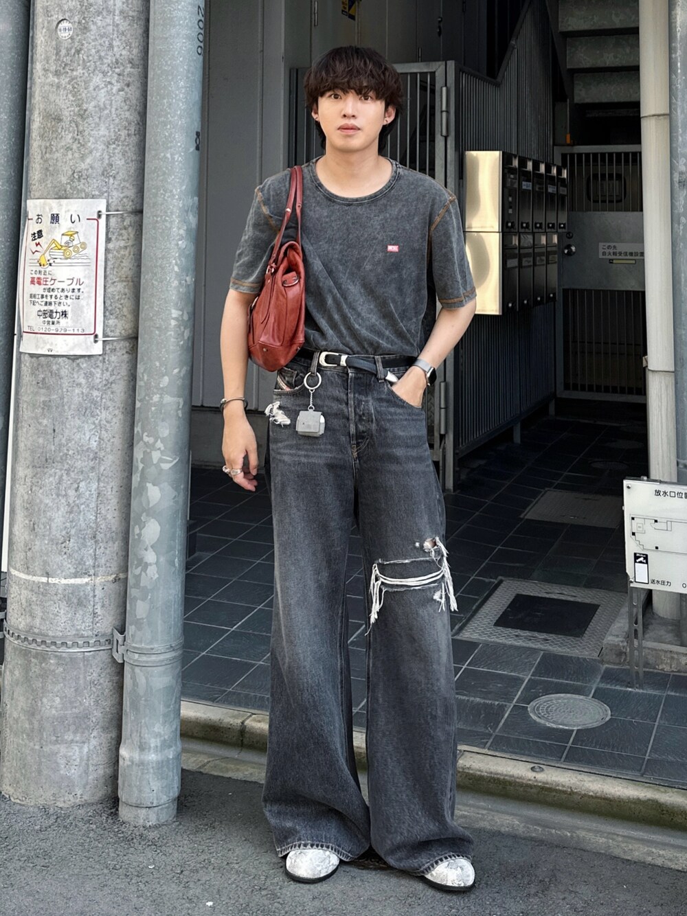 がー｜DIESELのTシャツ/カットソーを使ったコーディネート - WEAR