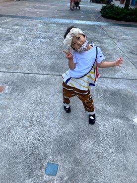 「Champion（チャンピオン）のアイテム（Tシャツ/カットソー、ホワイト系）」を使った、R.さん（キッズ・100cm）の秋コーディネート