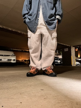 「NEWBALANCE」｜「アイテム（スウェットパンツ）」を使った、Motoさん（メンズ・161cm）の秋コーディネート