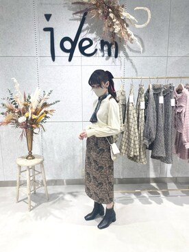 「トワルドジュイ」｜「アイテム（スカート）」を使った、CHIHOさん（レディース・161cm）の秋コーディネート