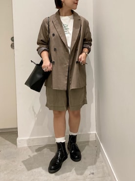 真依子さんのコーディネート