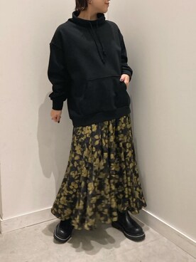 真依子さんのコーディネート