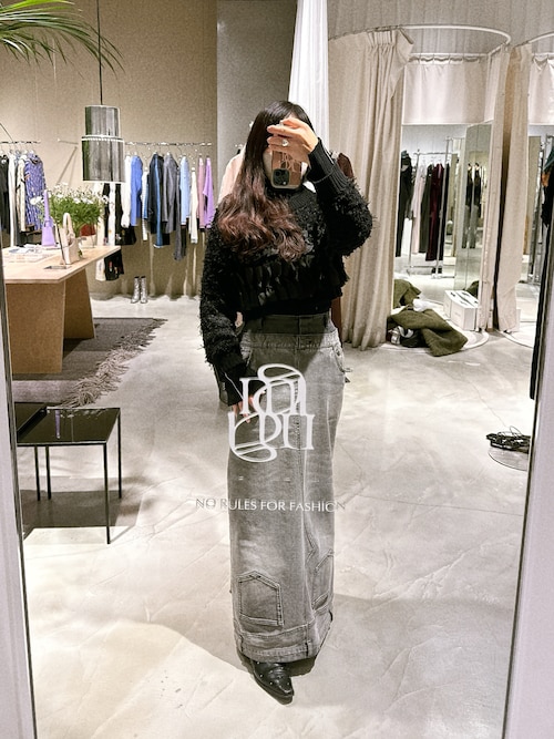Ameri（アメリ）の「RIBBON TAPE SHORT KNIT TOP（ニット