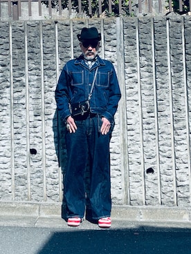 「Levi's（リーバイス）のアイテム（パンツ）」を使った、MACROMANCEさん（メンズ・170cm）の春コーディネート