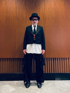 COMME des GARCONS HOMME PLUSのハットを使った人気ファッション