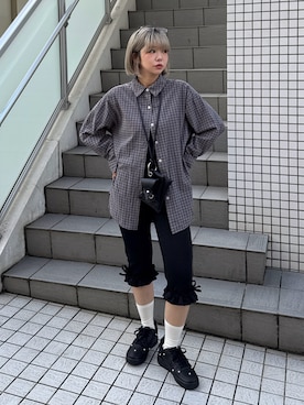 「DRWCYS（ドロシーズ）のメタルフレームオーバルサングラス（サングラス、シルバー系）」を使った、UKIさん（レディース・155cm）の秋コーディネート
