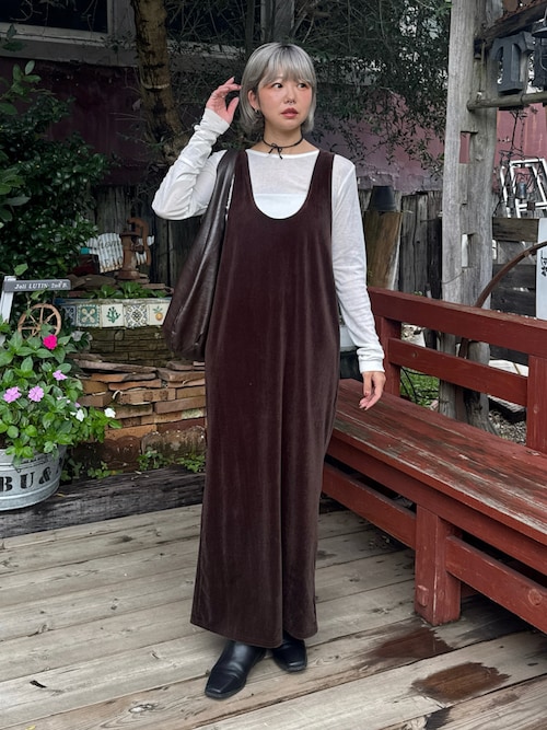 「VION(ヴィオン)のLeather Touch Volume Bag / レザータッチボリュームバッグ(ショルダーバッグ)」を使った、UKIさん(レディース・155cm)の秋コーディネート