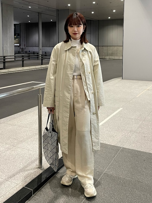 UNITED TOKYO パンツ サテンタックストレートパンツ レディース
