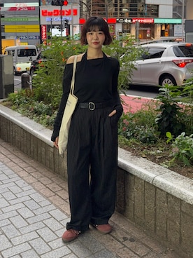 「アイテム（スラックス）」を使った、UKIさん（レディース・155cm）の秋コーディネート