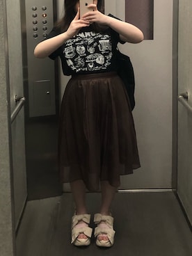 「アイテム（スカート、ブラウン系）」を使った、Harunaさん（レディース・149cm）の夏コーディネート