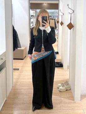 「アイテム（ストール/ショール）」を使った、サクラさん（レディース・160cm）の春コーディネート