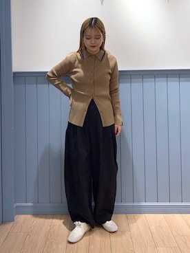 「アイテム（カーディガン/ボレロ、ブラウン系）」を使った、サクラさん（レディース・160cm）の冬コーディネート