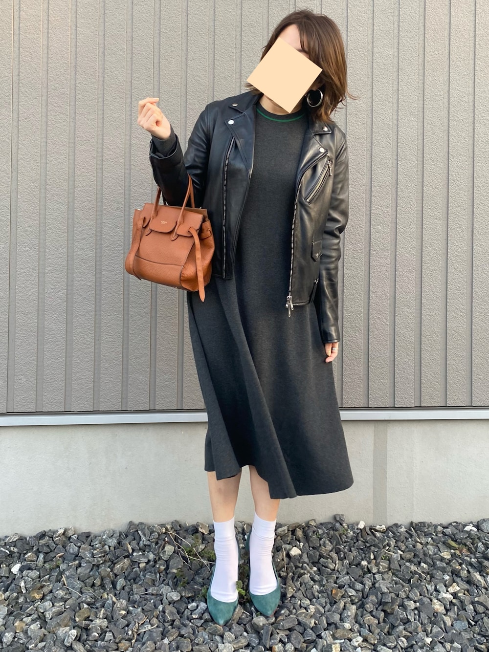 「デート」｜「Mila Owenのアイテム（ワンピース、グレー系）」を使った、さやんさん（レディース・157cm）の春コーディネートの1枚目の写真