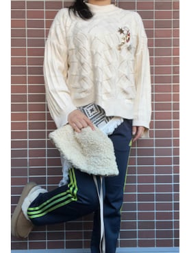 「BAYFLOW（ベイフロー）のアイテム」を使った、猫山さん（レディース・161cm）の冬コーディネート