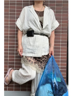 「YENNA（イェンナ）のアイテム」を使った、猫山さん（レディース・161cm）の夏コーディネート