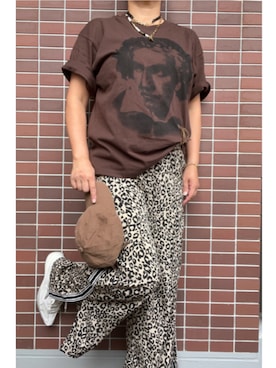 「アイテム（Tシャツ/カットソー）」を使った、猫山さん（レディース・161cm・40代）の秋コーディネート