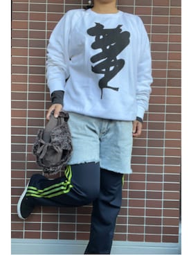 「アイテム（イヤーカフ）」を使った、猫山さん（レディース・161cm）の秋コーディネート